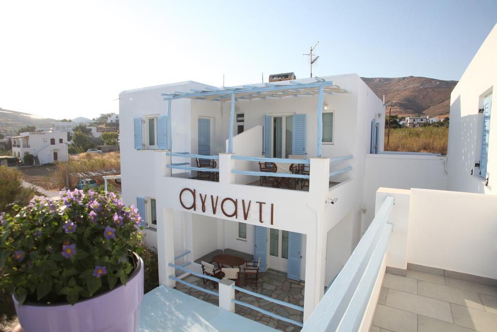 Agnadi Syros Beachfront Studios & Rooms Megas Gialos - Nites Exterior photo