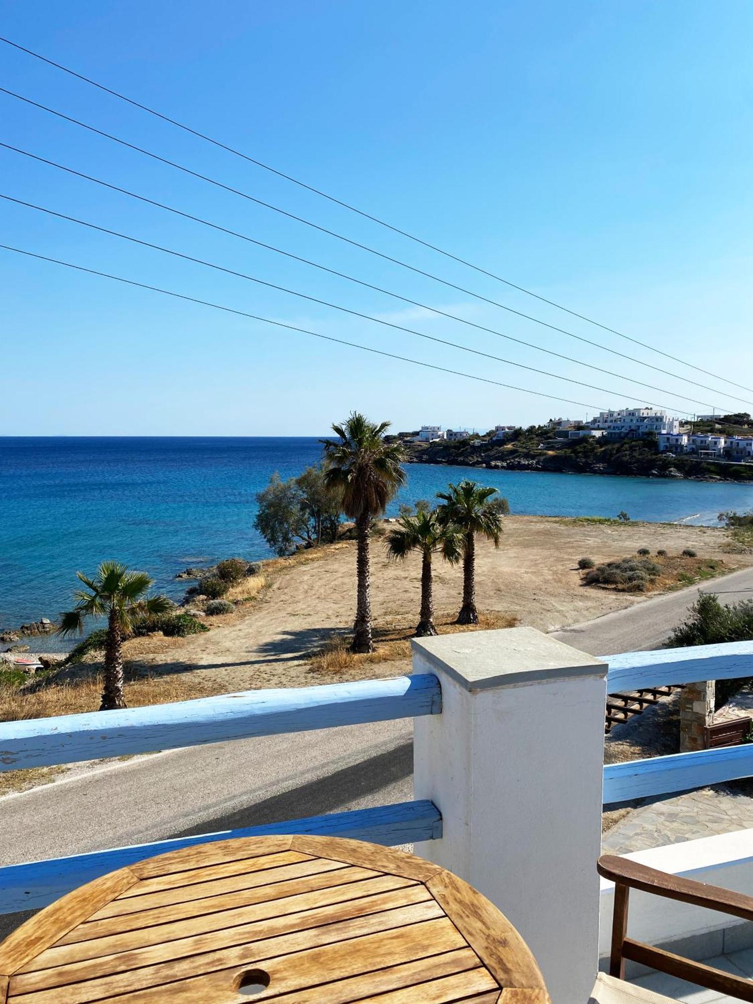 Agnadi Syros Beachfront Studios & Rooms Megas Gialos - Nites Exterior photo