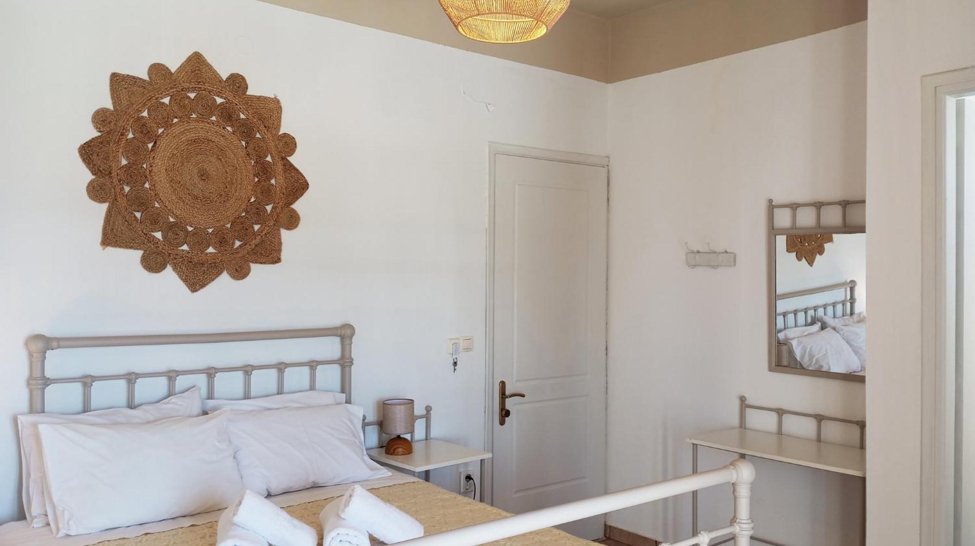 Agnadi Syros Beachfront Studios & Rooms Megas Gialos - Nites Exterior photo